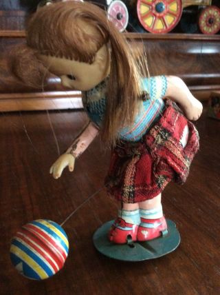 Vintage Mechanical SUZY T.  P.  S.  Japan BOUNCING BALL Wind - up Tin Toy 2
