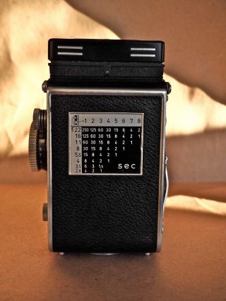 Rolleiflex 3.  5 E3 Xenotar - VGC Rare Complete and Film W/Cap and case 4