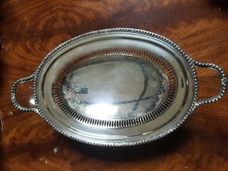 A Antique c.  1835 English Sheffield Silver Plate Oval Servers w/ Handles 5