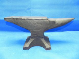 Antique Arm & Hammer Wrought Iron Anvil 76.  6 Pounds Blacksmith Tool