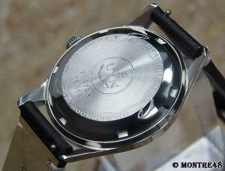 Ulysse Nardin Swiss Made 1960s Men Auto Stainless Steel 35mm Vintage Watch JE147 6