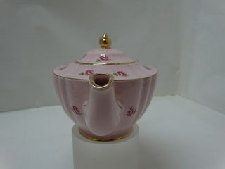 Vintage SADLER England Pink TEAPOT tea pot,  Lid with Roses & Gold Trim 2353 3
