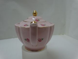 Vintage SADLER England Pink TEAPOT tea pot,  Lid with Roses & Gold Trim 2353 5