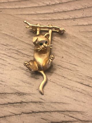 14k Yellow Gold Cat Pin With Emerald Eyes