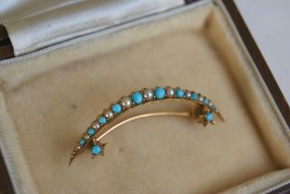 FINE ANTIQUE EDWARDIAN 18 CARAT GOLD TURQUOISE & SEED PEARL CRESCENT BROOCH PIN 4