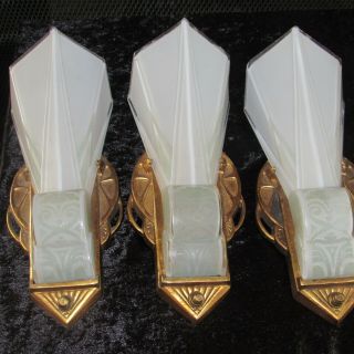 4 vintage Art Deco wall sconces 3