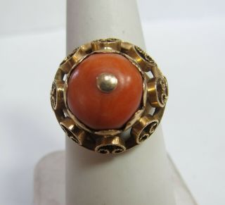 Antique 14k Solid Gold Ring With Natural Coral And Scalloped Edge Design