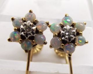 Vtg 14K Gold White Fire Opal Diamond Earrings Cluster Flower Screw Back Clip on 2