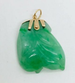 Vintage Carved Green Jade & 14k Yellow Gold Pendant