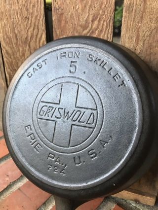 Vintage Griswold Large Slant Logo Cast Iron Skillet 5 724 With Heat Ring
