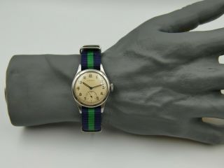 40 ' s vintage watch mens WWII military LONGINES Sei Tacche cal.  12.  68Z Ref.  23233 9