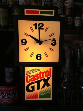 Vintage Castrol Motor Oil Illuminated Sign & Clock Mancave Petrolinia 2