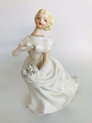 Vintage Relco Japan Porcelain Bride Lady Girl Bouquet