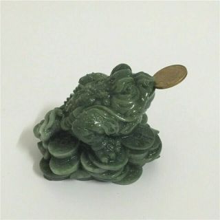 Chinese Coin Three Legged Toad Frog Animal Statue Sculptures Green Stone