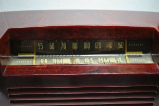 RARE - RCA VICTOR ANTIQUE OLD ART DECO MARBLED RED CATALIN BAKELITE TUBE RADIO 8