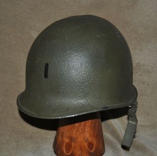 Us Wwii M1 Combat Helmet / Front Seam - Swivel Bale