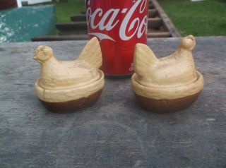 Pair early antique chicken hen on nest miniature yellow ware 2