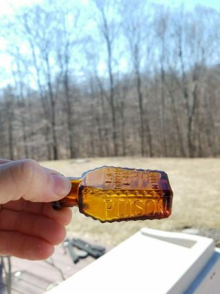 Very Rare Light Yellow Amber F.  A Thompson & Co Detroit MI Poison Bottle 5