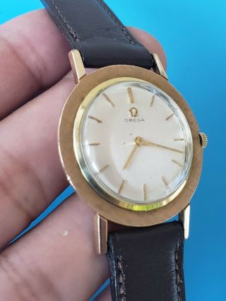 Vintage 1966 Omega Slim Classic Swiss Made Mens 17 jewels Cal 620 Great 4