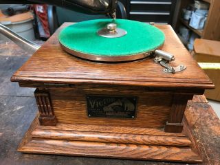 Vintage Victor Talking Machine Model E Phonograph Record Player 4
