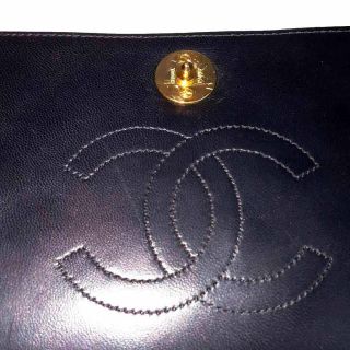 Authentic Chanel Vintage Black Quilted Lambskin Chain Snap Flap Bag Clutch 5