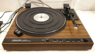 Vintage Realistic Lab 440 Automatic Record Player Turntable -