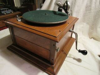 Vintage Antique Columbia Graphophone Phonograph Great And Looks Gorgeous