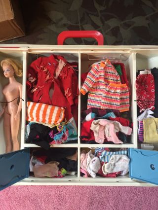 1964 Midge Doll w/1963 Barbie & Midge Doll Case Full Of Clothes & Accessories 12