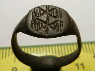 3247 Ancient Roman Bronze Ring With A Decoration 16 Mm