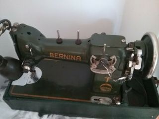 BERNINA 117K SEWING MACHINE ZIG ZAG Case & work light vintage antique 11