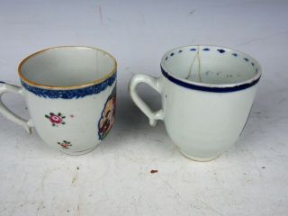 Two 18TH CENTURY ANTIQUE CHINESE EXPORT PORCELAIN HANDLED TEA CUPS 4