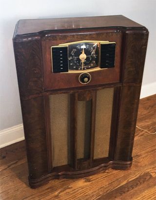 Vintage 1942 Zenith 10s669 Console Am/shortwave 10 Tube Radio -