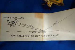 VINTAGE MUSKIE - DUCK SURFACE BAIT WITH PAPER FOX LAKE,  ILLINOIS 2