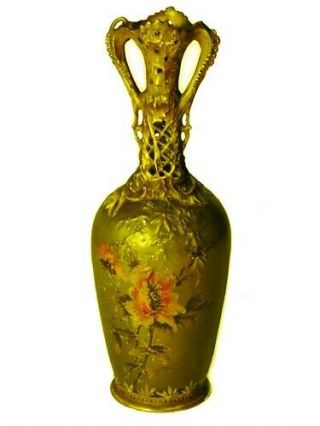 Ernest Wahliss - Turn Wien - Hand Painted Art Nouveau Porcelain Vase - 1897 - 1906