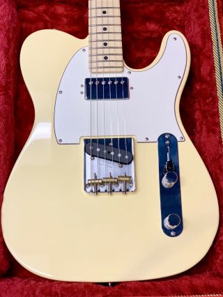Fender American Performer Telecaster Vintage White W/new Hardshell Tweed Case