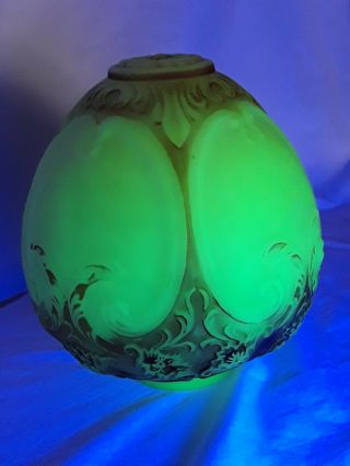 VINTAGE URANIUM VASELINE GLASS DOME SHAPED LAMP SHADE YELLOW,  BROWN 6