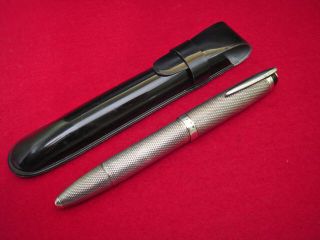1958 Barclay 1304 14k Soft Flex Nos Silver Guilloche Large Vintage Pen Case