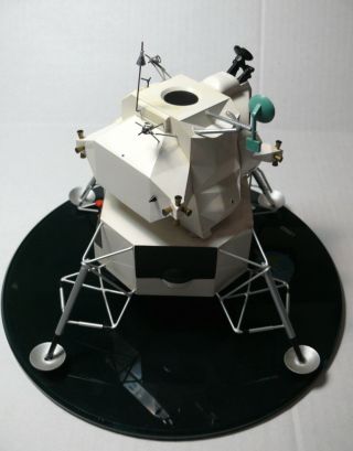 Vintage Precise NASA Grumman Lunar Excursion Module LEM Desk Model Topping 7