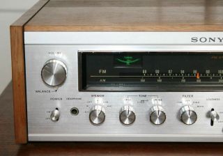 Vintage SONY STR - 7055 Stereo Receiver.  Wood Cabinet JAPAN.  Powerful Sound 3