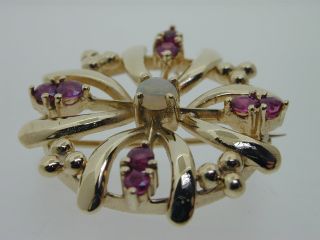 Vintage 9 carat yellow gold ruby and opal snowflake brooch 5.  4 grams 1986 5