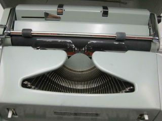 Vintage 1966 Hermes 3000 Seafoam Portable Typewriter w/ Case VG 4