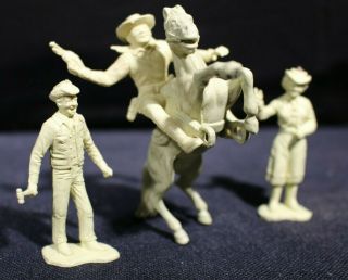 Marx Play Set Ranch Figures - - Mounted Lone Ranger,  Dale Evans,  Pat Brady