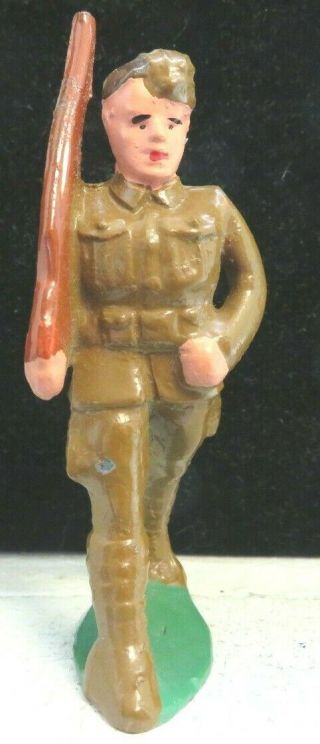 Vintage Manoil Lead Toy Soldier With Gun On Parade Overseas Cap M - 098