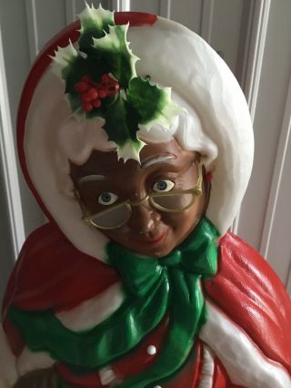 African American Black Mrs Santa Claus christmas yard art Blow Mold RARE VINTAGE 2