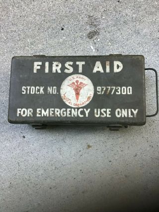 Rare Wwii Ww2 First Aid Kit Military Army Emergency Kit Vintage Collectible Army