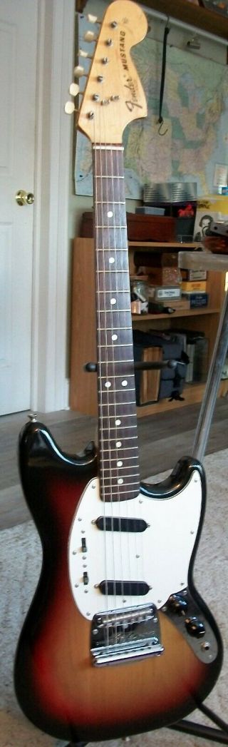 1975 Vintage Fender Mustang Solid Body Electric Guitar