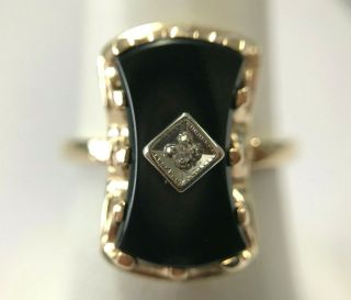 10k Yellow Gold Vintage Black Onyx Rectangle W/diamond Accent (size 6,  4.  3g)