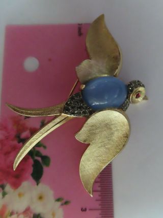 Vintage Crown TRIFARI ALFRED Philippe Blue Jelly Belly Swallow Bird Brooch 2