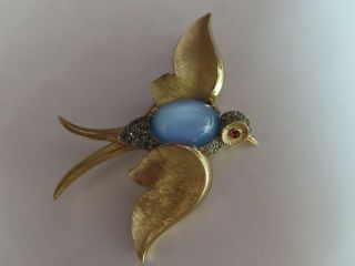Vintage Crown TRIFARI ALFRED Philippe Blue Jelly Belly Swallow Bird Brooch 3