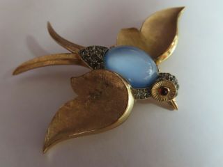 Vintage Crown TRIFARI ALFRED Philippe Blue Jelly Belly Swallow Bird Brooch 4